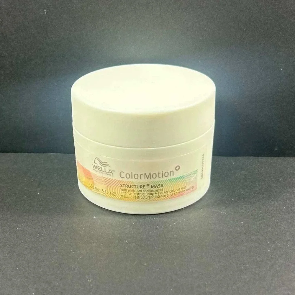 Wella ColorMotion+ Structure Mask Intense Restructuring Colored Hair 150ml‎ 5oz
